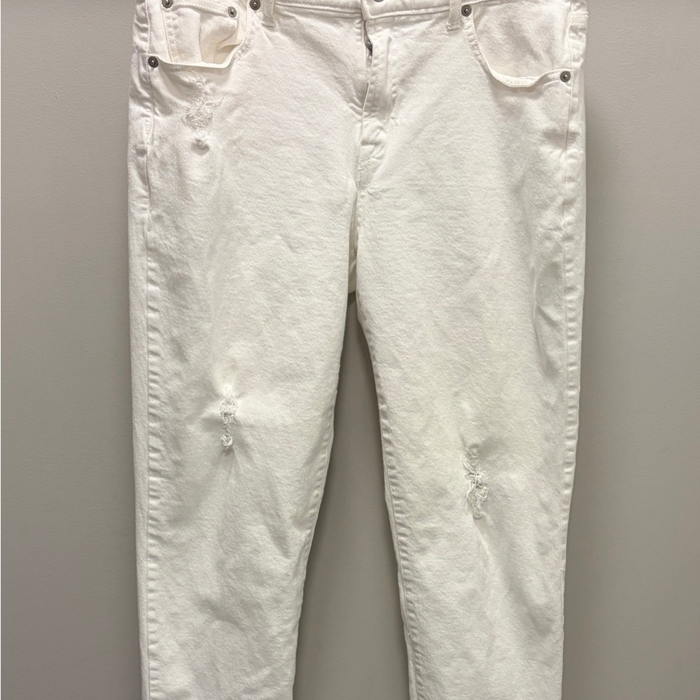 Gap Best Girlfriend White Distressed Jeans Size 29, Raw Hem, Ankle Length